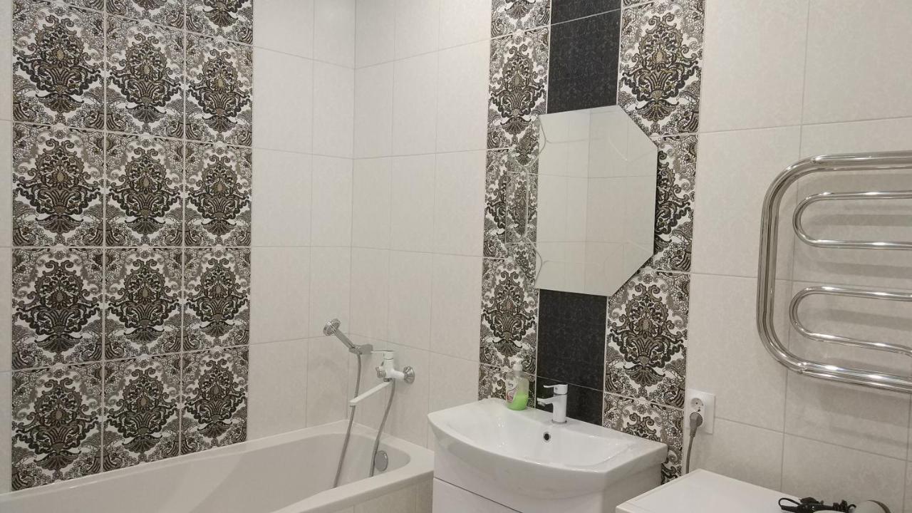 По-Домашнему Уютная Квартира В Новом Доме, Центр!!! Hrodna Kültér fotó